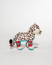 Papinee Legends Bag Charm Leopard Nimr side view 