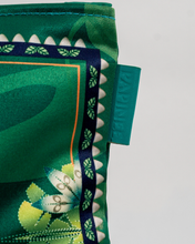 Papinee Legends Pouch Turtle Podo top corner close up